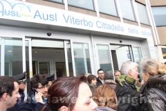 Villa Buon respiro, il sit-in dei genitori dei malati psichici alla Cittadella della salute