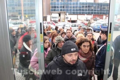 Villa Buon respiro, il sit-in dei genitori dei malati psichici alla Cittadella della salute