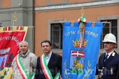 I sindaci in piazza per i lavoratori della Unopiù