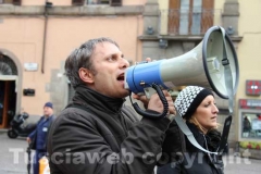 I lavoratori della Unopiù in piazza del Plebiscito