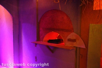 Il suggestivo presepe a Palazzo dei Papi