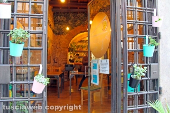 Viterbo - Il sushibar in via San Lorenzo