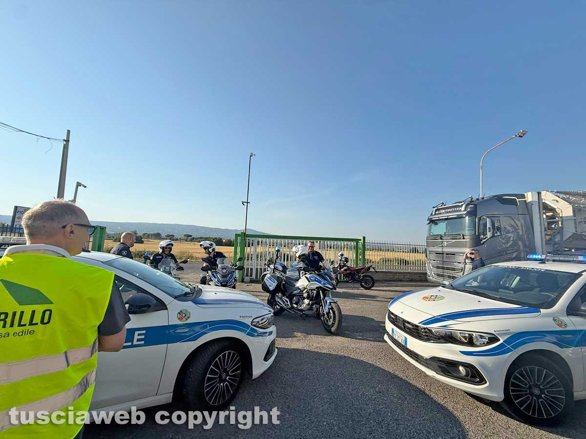 Macchina di Santa Rosa - È iniziato il trasporto dei pezzi per il montaggio di Dies Natalis