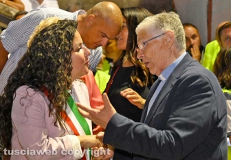 Trasporto di Eterna, la minimacchina di Santa Rosa del centro storico - Chiara Frontini e il vescovo Orazio Francesco Piazza
