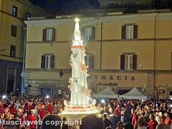 Trasporto di Eterna, la minimacchina di Santa Rosa del centro storico