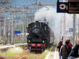 Il treno a vapore a Orte