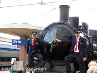 Il treno a vapore a Orte