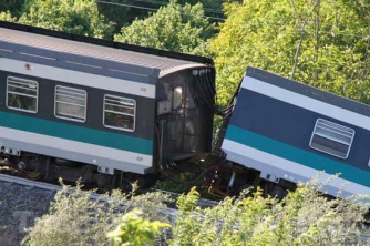 Il treno deragliato nel 2011 tra Soriano e Vitorchiano, in località Fornacchia