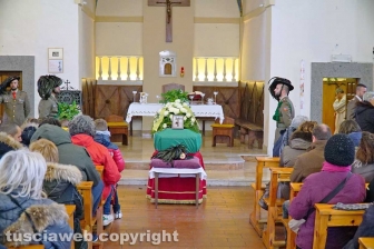 Il tricolore sul feretro di Mauro Marsiglioni