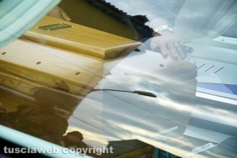 Il tricolore sul feretro di Mauro Marsiglioni