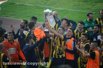 Calcio - Il trionfo della Viterbese