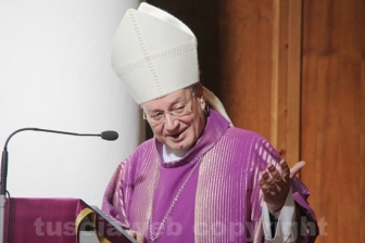 <p>Funerali di Anna Maria Cultrera, l'omelia del vescovo Lino Fumagalli</p>