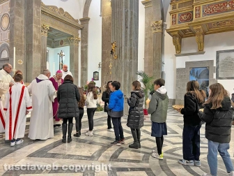 Viterbo - La messa prenatalizia alla basilica della Quercia