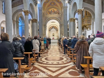 Viterbo - La messa prenatalizia alla basilica della Quercia