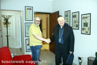 Il vescovo Orazio Francesco Piazza in visita a Tusciaweb