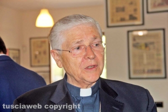 Il vescovo Orazio Francesco Piazza in visita a Tusciaweb