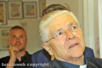 Il vescovo Orazio Francesco Piazza in visita a Tusciaweb