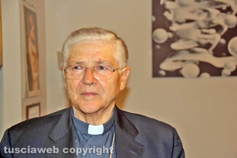 Il vescovo Orazio Francesco Piazza in visita a Tusciaweb