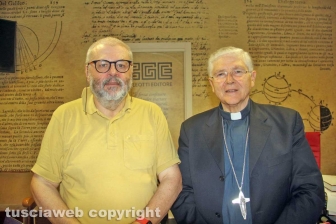 Il vescovo Orazio Francesco Piazza in visita a Tusciaweb