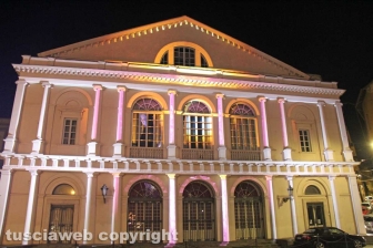 Il video mapping sul teatro dell'Unione