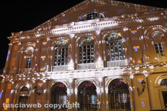 Il video mapping sul teatro dell'Unione