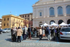 La fila ai seggi