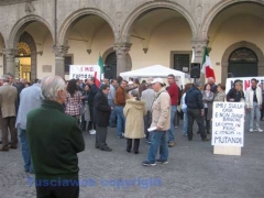 Imu, la Destra in piazza