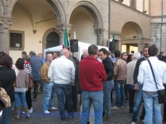 Imu, la Destra in piazza