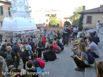 In cammino sulle vie dell'esilio di santa Rosa