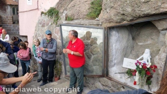 In cammino sulle vie dell'esilio di santa Rosa