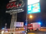 In fiamme parte dell'insegna della Coop