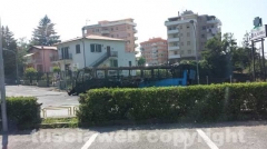 Vetralla - In fiamme  pullman del Cotral