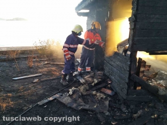 Montefiascone - In fiamme ristorante sul lago