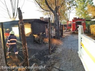 Montefiascone - In fiamme ristorante sul lago