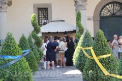 Santa Rosa - In fila per i biglietti