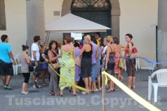 Santa Rosa - In fila per i biglietti