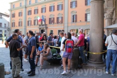 Santa Rosa - In fila per i biglietti