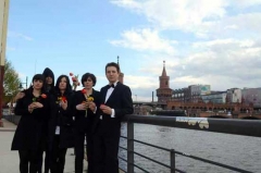 Artisti in lutto per la cultura anche a Berlino