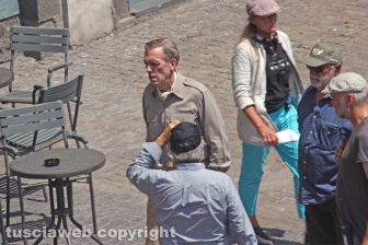Catch-22 - Nel cast c'è anche Hugh Laurie ("Dr. House")