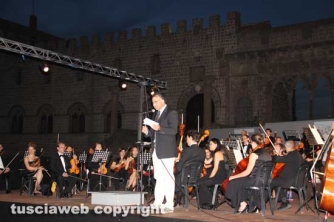 inaugura il Tuscia operafestival