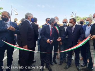 Inaugurata la Festa delle ortensie a Bolsena