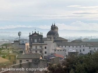 Inaugurata la ruota panoramica di pratogiardino Lucio Battisti