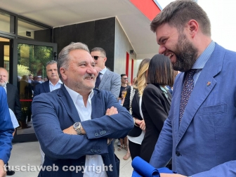 Capranica- Enrico Panunzi e Alessandro Romoli all'inaugurazione del centro civico Piersanti Mattarella