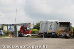 Viterbo - Incendio a Casale Bussi