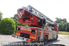 Viterbo - Incendio a Casale Bussi