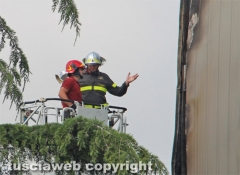 Viterbo - Incendio a Casale Bussi