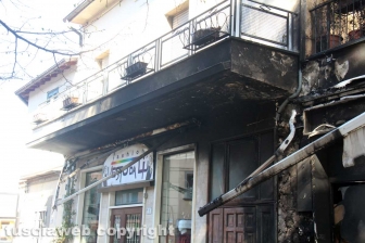 Incendio al bar Black out