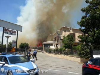 Incendio al cimitero San Lazzaro
