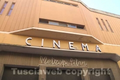 La facciata del Metropolitan