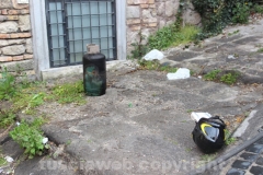Incendio alla chiesa sconsacrata di via Faul
